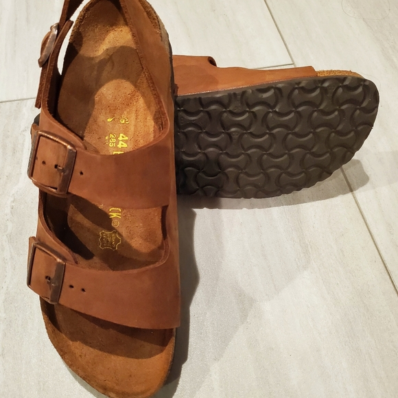 BIRKENSTOCK Milano Men's Sandals - Picture 1 of 9